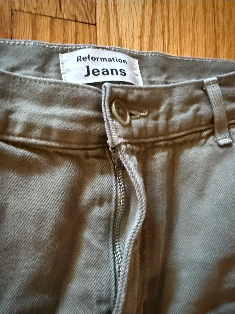 Reformation sz 26 Bailey High Rise Utility Pant in Army Green good condition